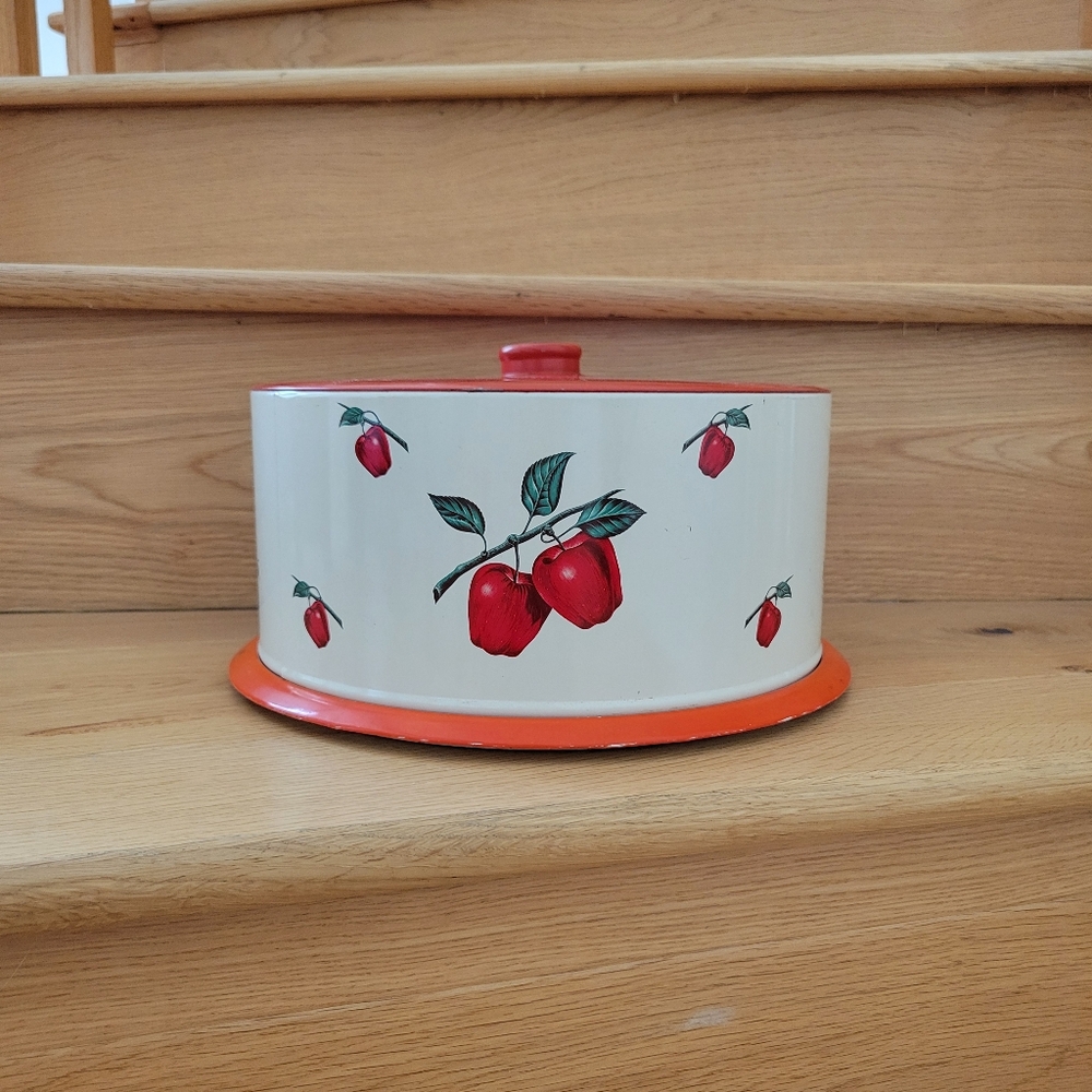 RED APPLE & CREAM VINTAGE CAKE CARRIER TIN